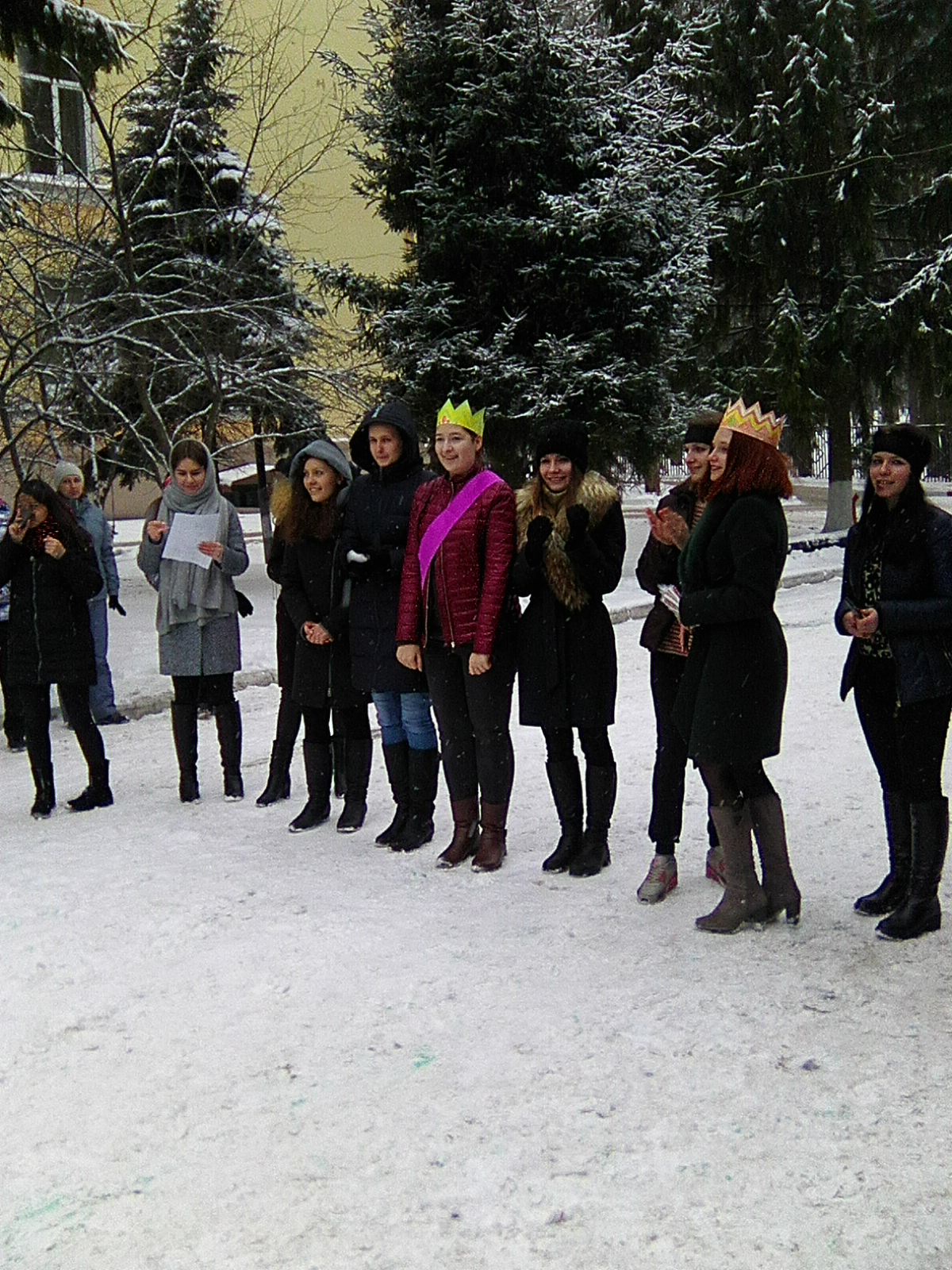 Зимний спортивный праздник